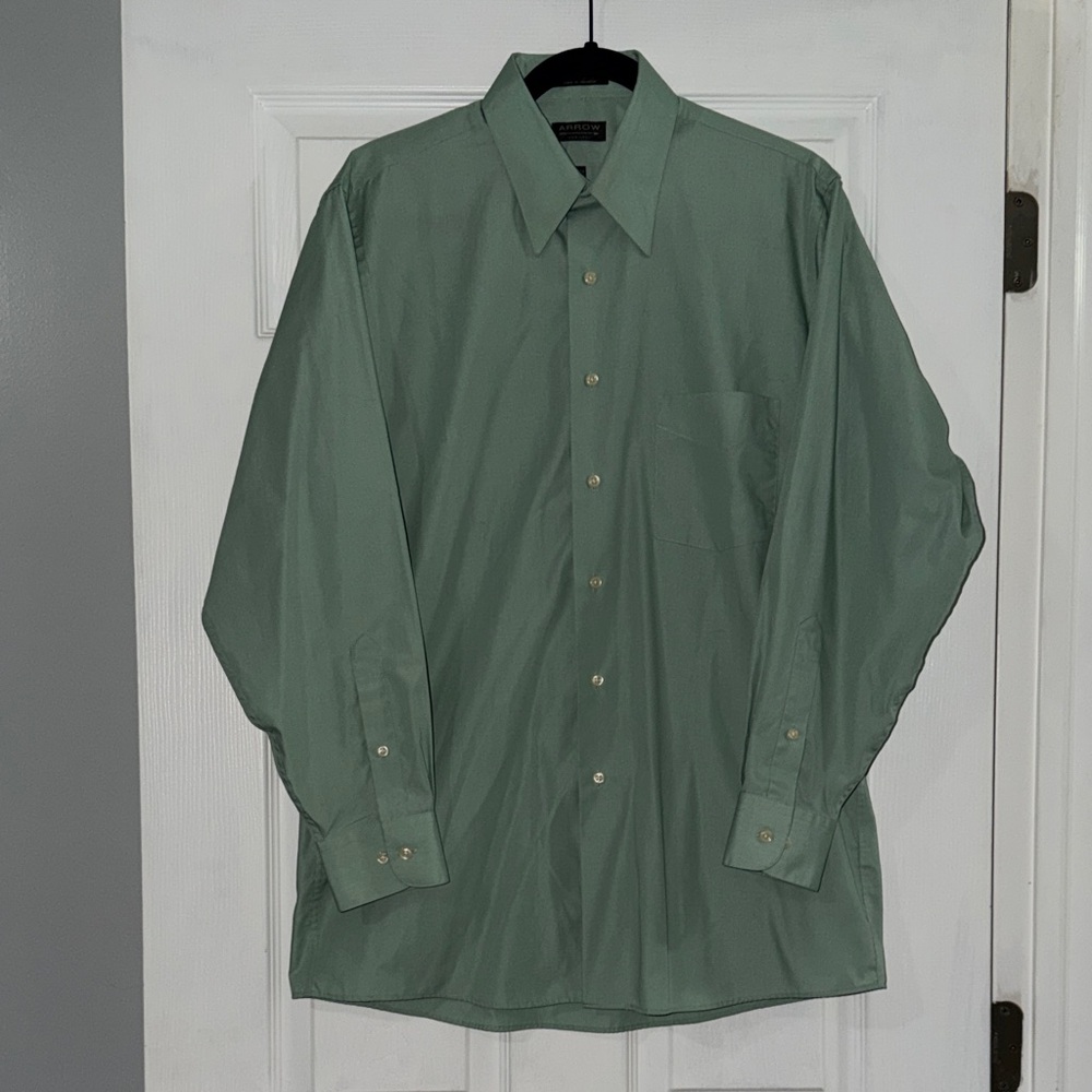Arrow Men's Sage Dress Shirt